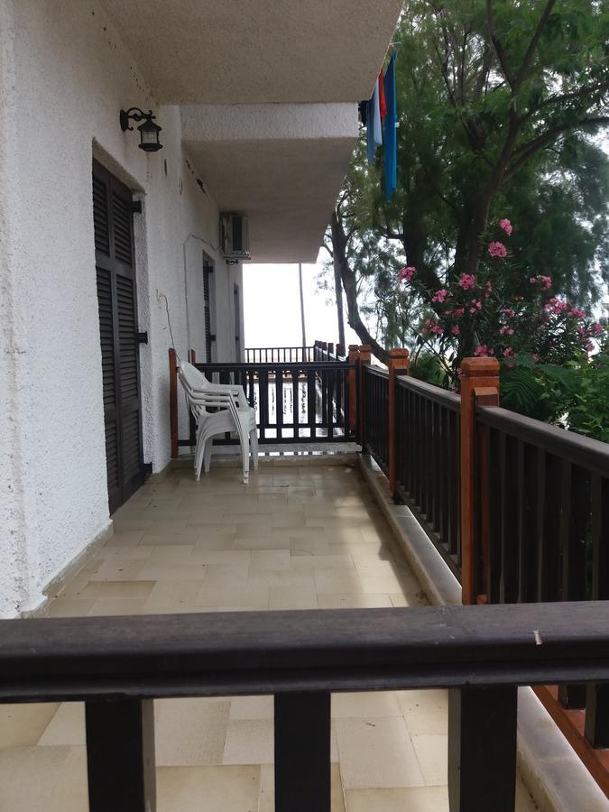 House Kosmas On The Beach Sárti Exterior foto